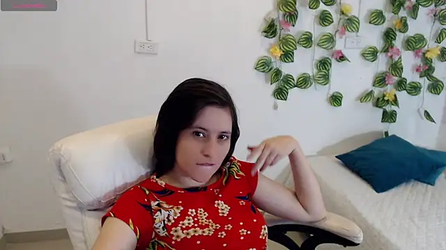 tania sweet   online show from November 18, 3:35 pm