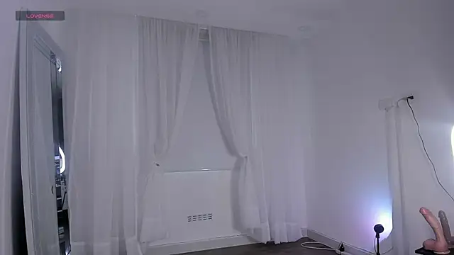 GoddessLinda04 online show from June 29, 10:31 pm
