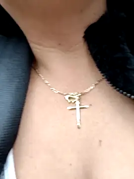   valentina18 online show from December 22, 1:25 pm