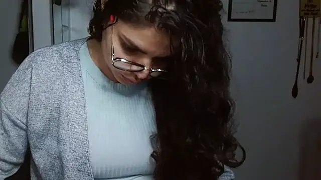 Nikkykora15 online show from October 8, 1:43 am