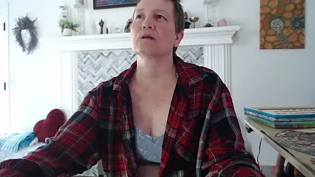 AuroraWillows online show from March 17, 2:10 pm