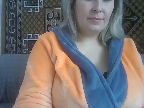 Diana Britt online show from February 16, 8:14 am