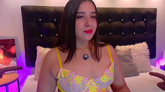 ValenScott1 online show from October 16, 12:08 pm