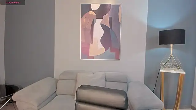 MollyJones  online show from June 12, 7:11 pm