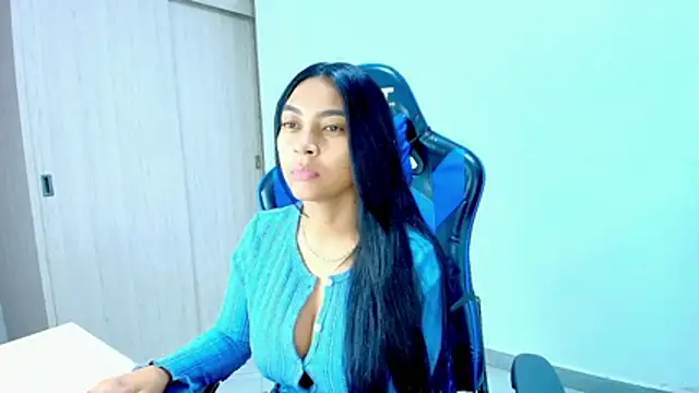 sophiax-x online show from January 19, 10:22 am