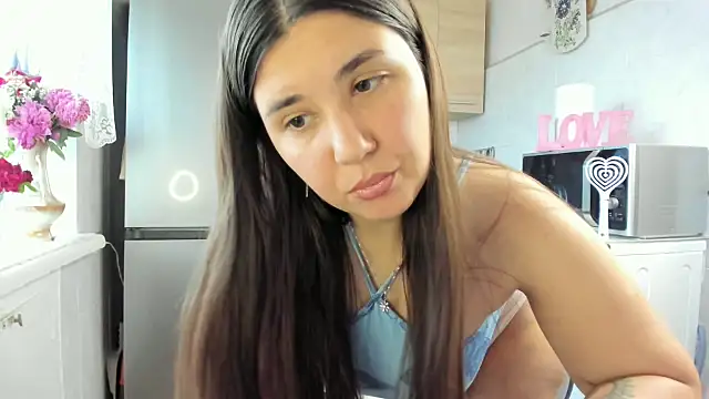 MiaMarrone online show from June 16, 3:46 pm