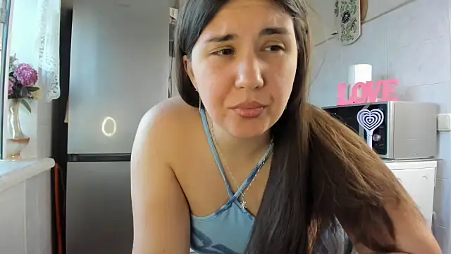 MiaMarrone online show from June 19, 4:54 pm