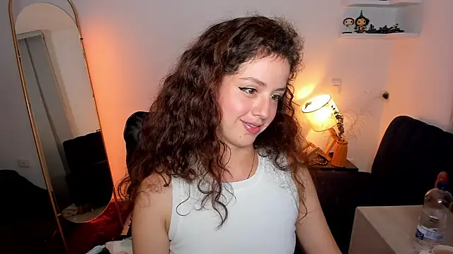 Cassandra Caiin online show from February 10, 12:13 am