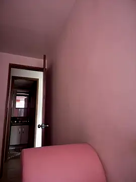 DulceLenns online show from October 10, 6:35 pm