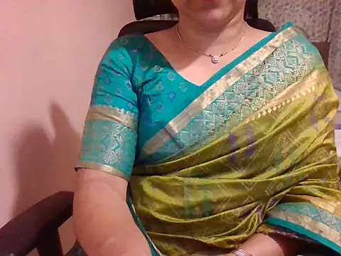 Pinky 4 online show from September 12, 5:31 pm