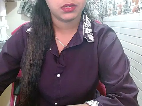 LovingPihu online show from March 25, 9:12 am