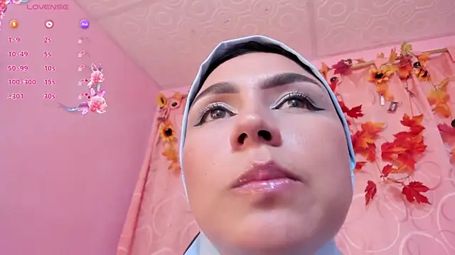 DarshaKhemu online show from November 25, 9:15 pm