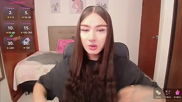 Miley Baker online show from October 1, 3:17 pm