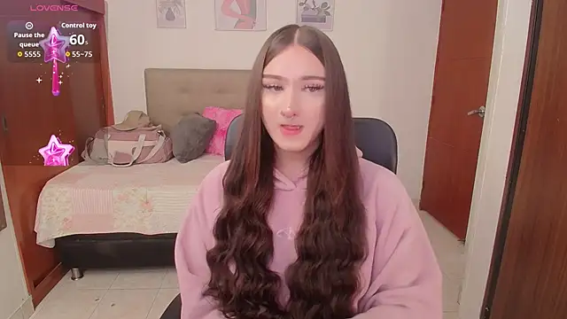 Miley Baker online show from October 31, 4:44 pm