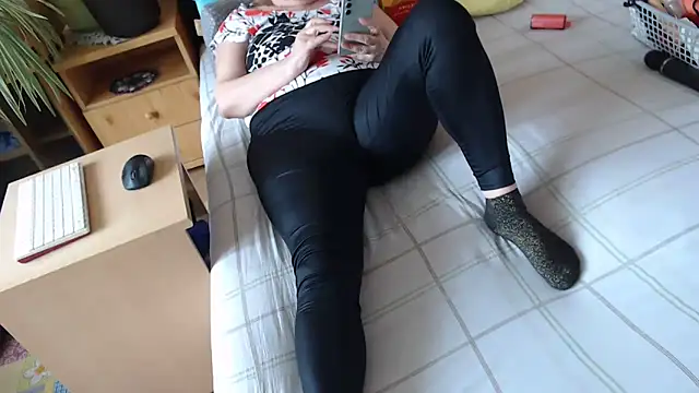 Margaret-milf online show from April 14, 11:32 am