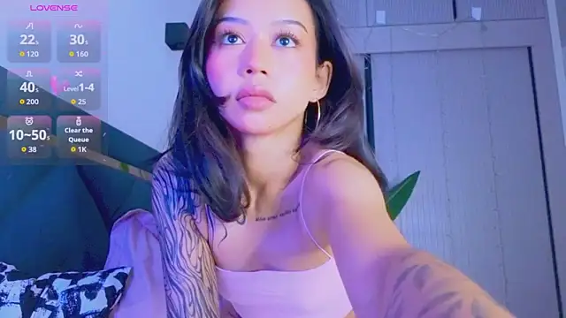 Mia Tin online show from February 8, 4:00 pm