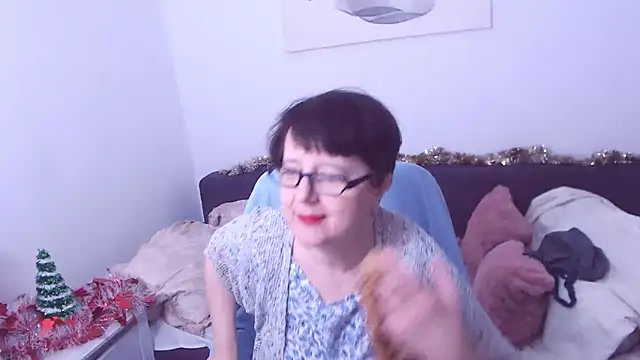 ChristaRose online show from December 21, 2:27 am