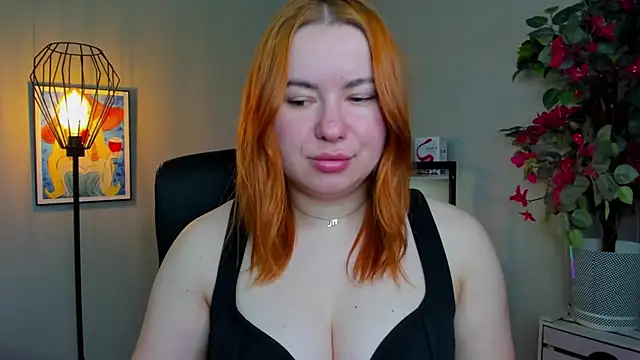 LAYLAxSTAR online show from April 16, 6:25 am