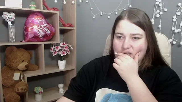 XX Daniella XX online show from February 16, 7:30 am