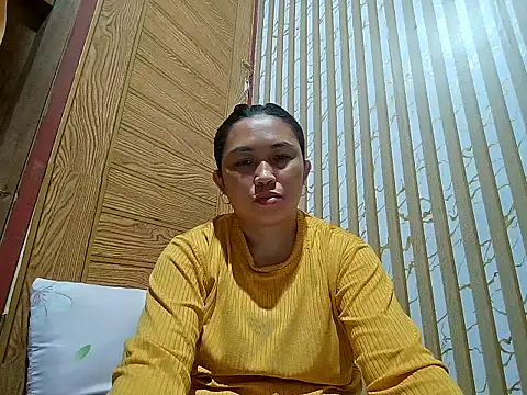 LalaiAsian online show from December 15, 10:31 am