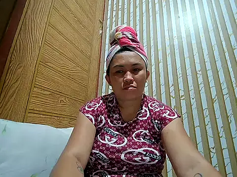 LalaiAsian online show from January 14, 9:47 am