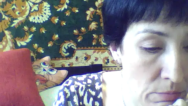 SunnyAmorre online show from February 3, 7:02 am