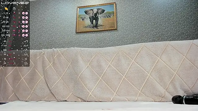 EvaDream online show from December 2, 8:48 am