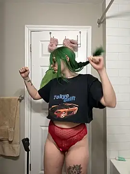 itsbabydashh online show from March 18, 12:54 pm