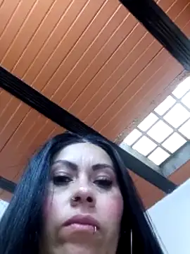 Tania mature online show from April 8, 5:48 pm