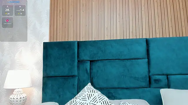 Kareena chopra online show from September 20, 12:47 pm