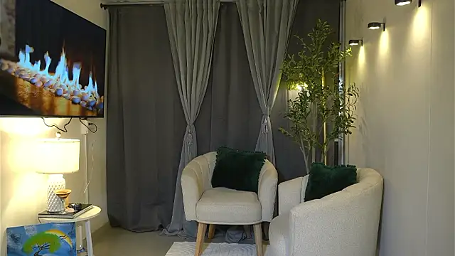 kendall ruiz online show from February 12, 12:01 am