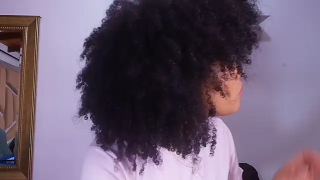 naia blessed online show from September 8, 7:24 pm