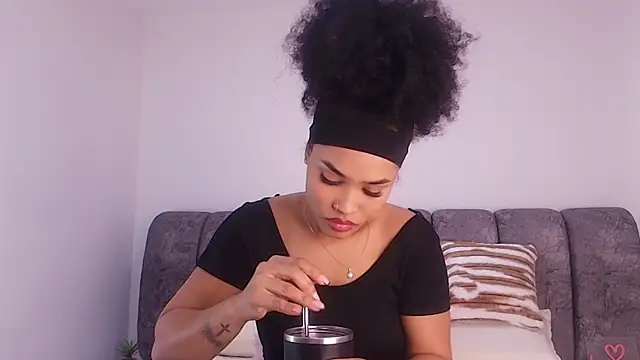 naia blessed online show from November 5, 7:30 pm