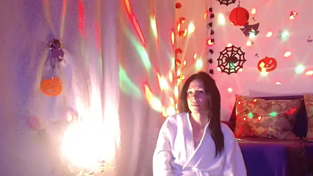 ElysaSun online show from October 31, 12:34 am