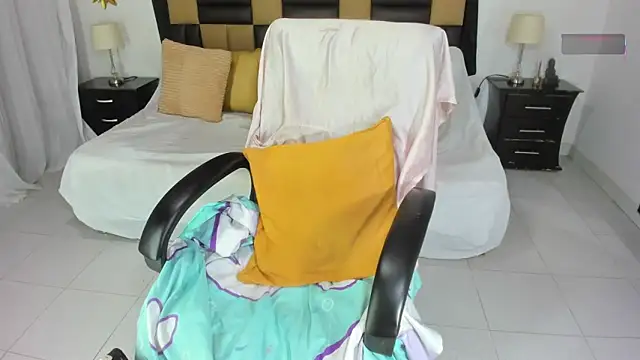 BarbieKano online show from October 5, 12:15 am