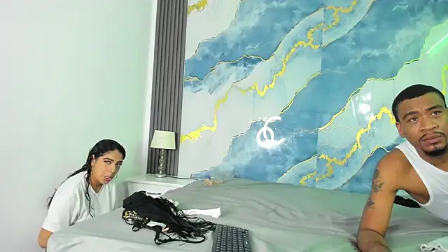 Kylieandjhonny online show from September 11, 3:07 am