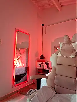 MariaPau 83 online show from November 18, 5:25 pm