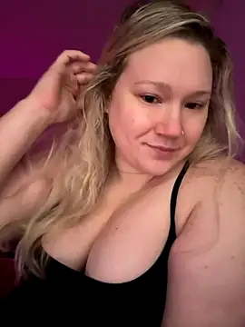 PiggyRose online show from September 20, 2:54 am