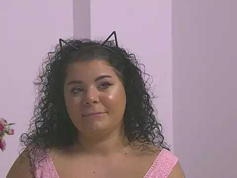 BustyMadison online show from November 12, 6:55 am