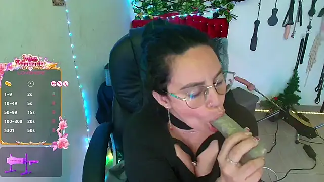 elektra 32 online show from April 10, 6:30 am