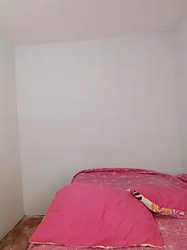 iamemmablake online show from April 24, 1:08 am