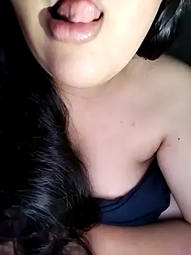 Annerae online show from April 1, 6:05 pm