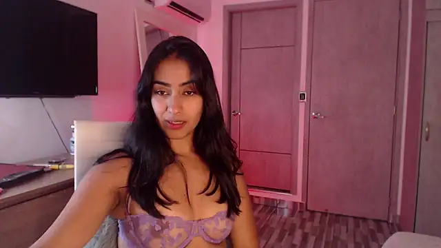 Brown skin11 online show from September 15, 9:11 pm