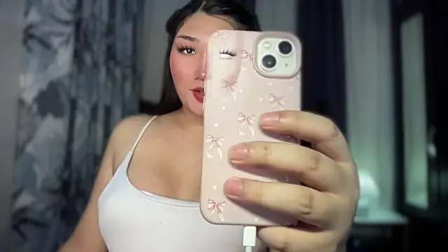 Miss Deliciousness online show from October 7, 3:49 pm