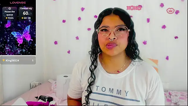 moana taylor online show from October 6, 11:38 am