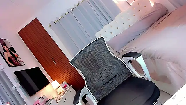TsHarlan Estate69 online show from June 1, 2:35 am