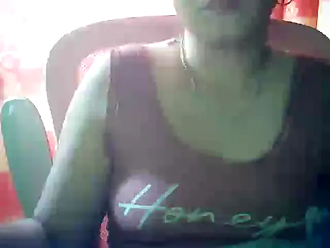 ashlylove25 online show from June 1, 1:29 am