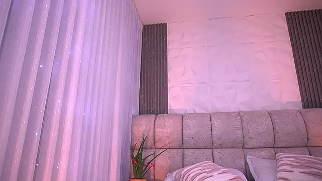 katy rioss online show from March 2, 12:01 pm