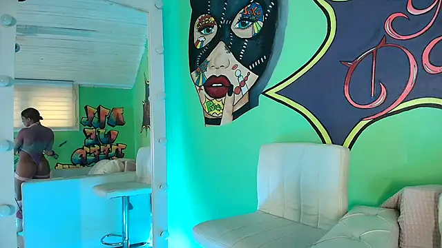 TamaraSavage online show from October 8, 10:41 am