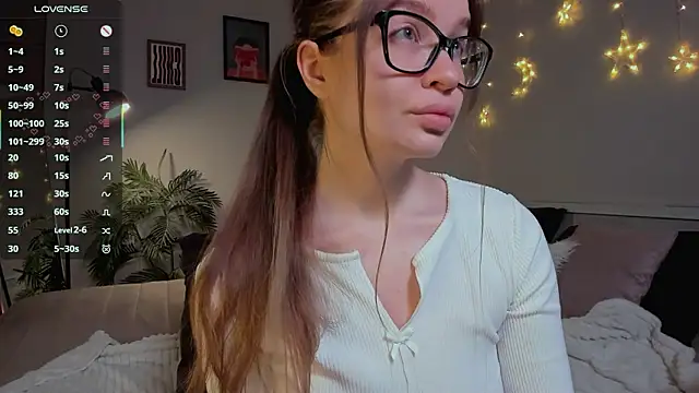 Virtual Girll online show from March 14, 3:13 pm